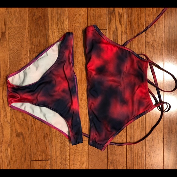 TIE DYE HALTER SWIM SET - Picture 1 of 3